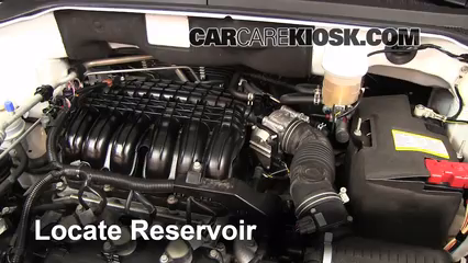 2011 Mitsubishi Endeavor LS 3.8L V6 Líquido limpiaparabrisas Agregar líquido